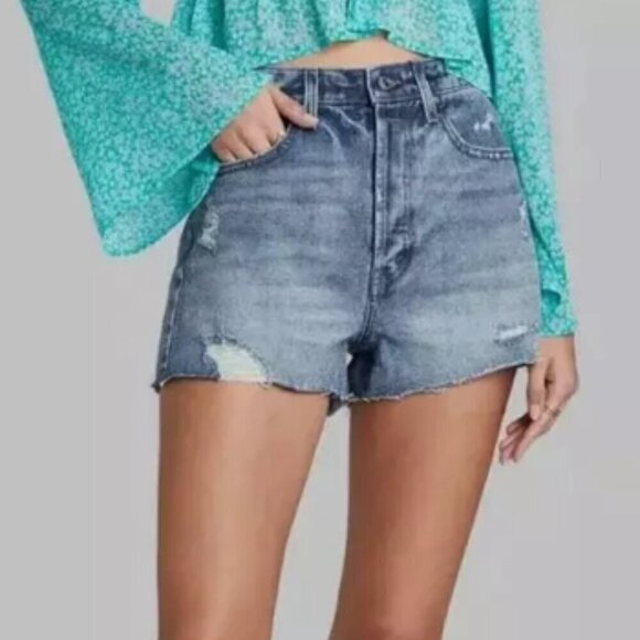 NWT Wild Fable Women's Super-High Rise Cut Off Jeans Shorts Medium Wash Size 10 - Picture 1 of 6